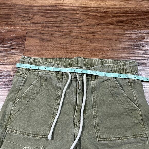 American Eagle Khaki Drawstring Shorts Green Stretch Cotton Cuffed Women Size 10 - Picture 2 of 7